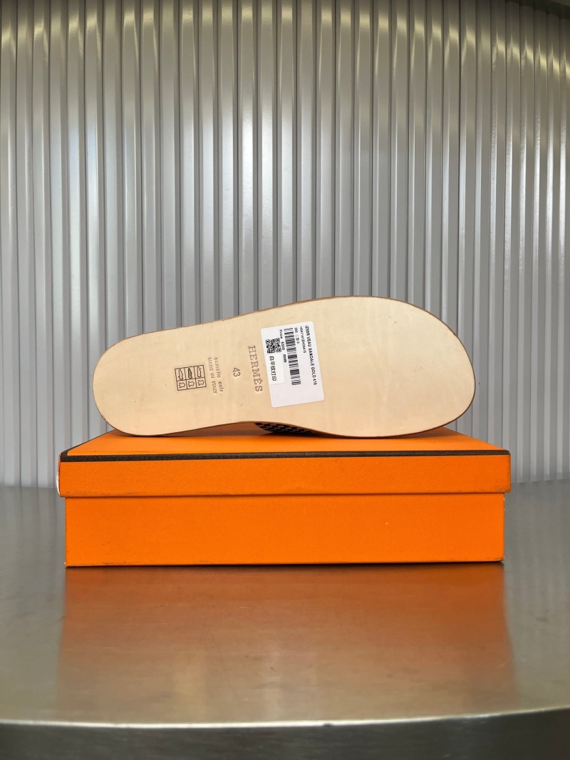 H**me5 slippers